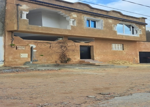 maison  a bir bouraghba300 m