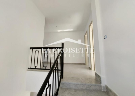 Duplex S+3 avec Jardin à la Marsa