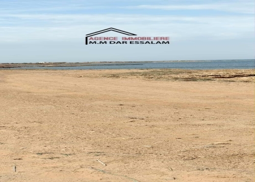 terrain près de la mer à vendre