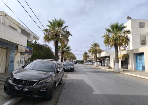 للبيع:ڤيلا في قلب مدينة المكنين