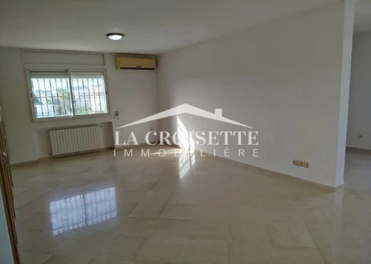 villa À Louer à TUNIS - S+4 avec piscine à La Marsa - Immobiliere.tn - Photo 5