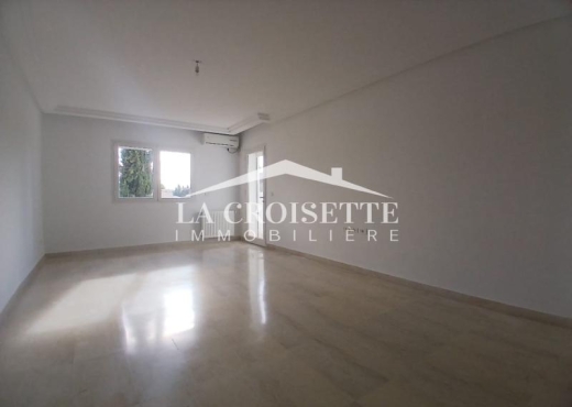 Appartement S+3 à La Soukra