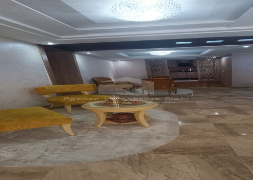 Vendre Villa S4 à cité ettaamir