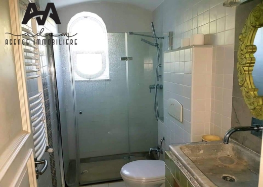 Villa S+4 avec Jardin à les deux o