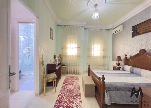 Villa S+5 en duplex à Beni Khiar P