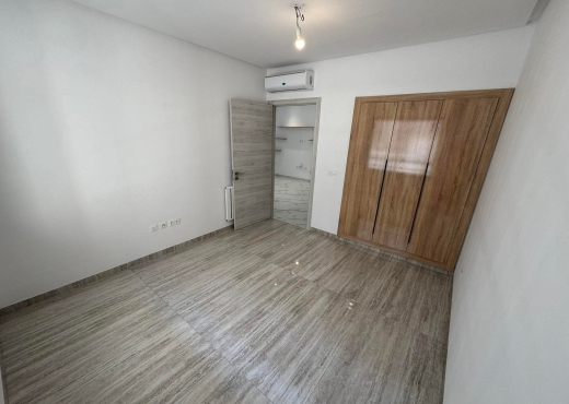 ENNASR 2  : APPARTEMENT S+1 A LOUE