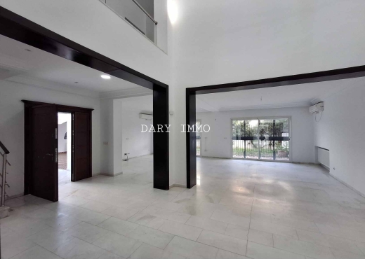 A louer villa S+6 à Ain Zaghouan