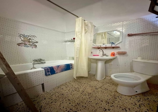 🏠 Maison S+2 à vendre à Ras Jebel