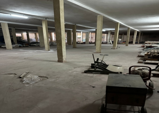 📦 Dépôt Commercial à Louer