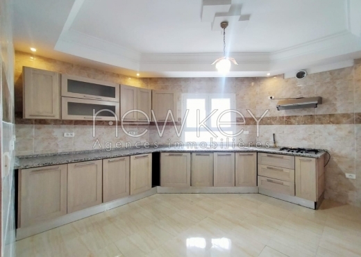 ETAGE INDEPENDANT S3 A LOUER JARDI