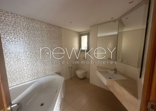 APPARTEMENT S+3 JARDINS CARTHAGE