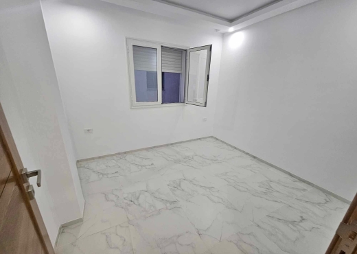 : APPARTEMENT S2 AU 2em etage