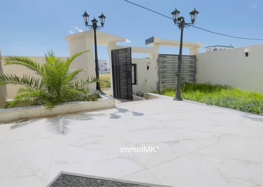 À vendre – Belle villa indépendante S+4 à Kélibia