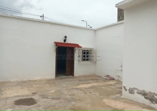 A Vendre lot de terrain à l'Aouina