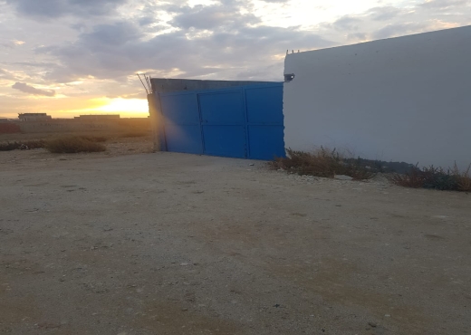 A vendre terrain avec studio