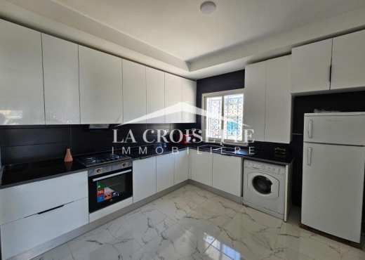 Etage de villa meublé s+2