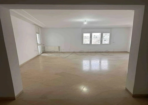 📍CITÉ ENNASER 2 : APPARTEMENT S+3