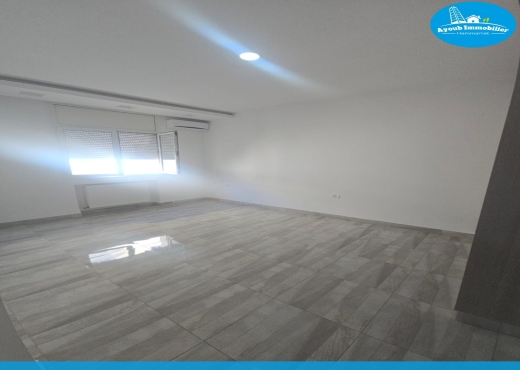 A louer à l'année un appartement