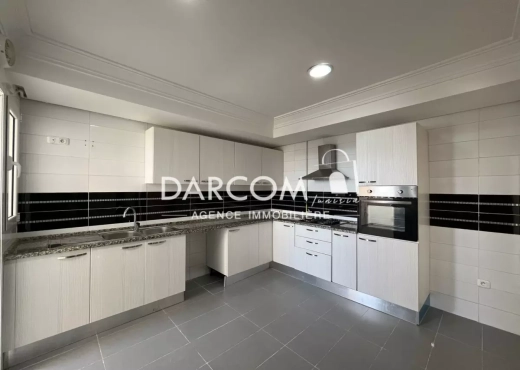Duplex s+4 vue dégagée soukra parc