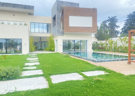 À VENDRE MAISON DE PRESTIGE