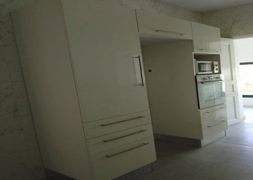 À Louer – Grand étage de villa