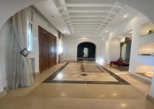 A VENDRE VILLA RTE BOUZAYENE SFAX