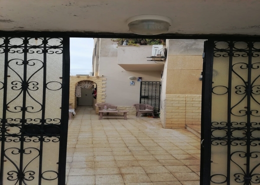 3 étages à vendre