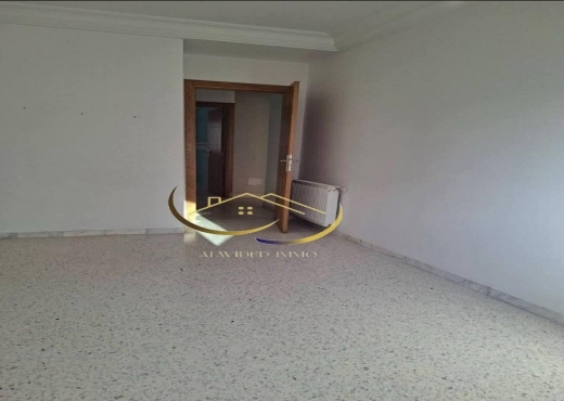 A louer un appartement S+3 à Cité Wahat laouina