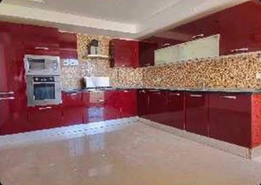📍MENZAH 9 : ETAGE D’UNE VILLA  S+