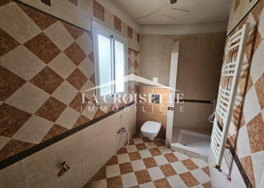 Villa s5 à La Soukra ZVL0063