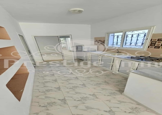 spacieux rez de chaussée