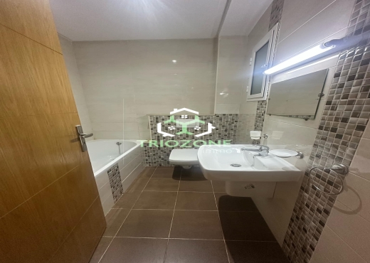 A vendre appartement S+2 spacieux