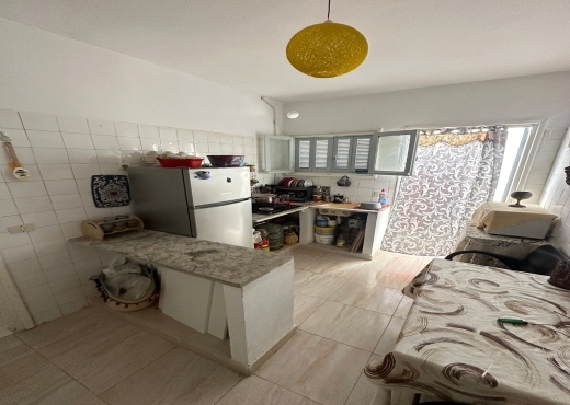 s1 au 4 eme etage sans ascenseur a nouvelle madina