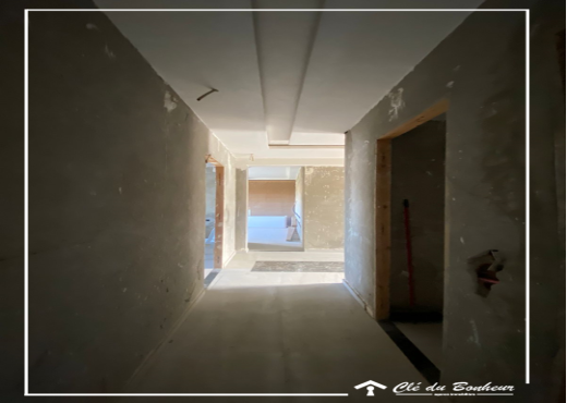 maison inachevée à sidi salah - chotrana 1