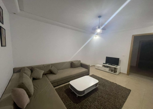 📍ENNASR 2: APPARTEMENT S+1 MEUBLÉ À LOUER