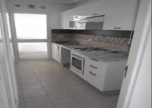 ENNKHILETE: APPARTEMENT S+1   A LO