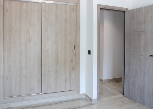 A Vendre Appart S+2 Neuf La Soukra