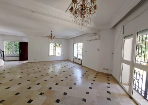 villa À Louer à ARIANA - une belle villa S+3 - Immobiliere.tn - Photo 2