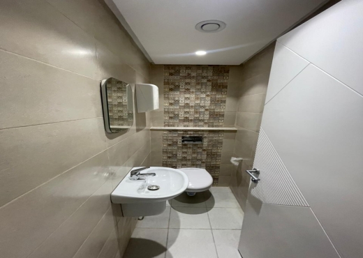 bureau à louer à Alain Savary