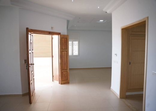 A Vendre Villa S+3 a Gremda Sfax