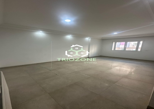 A vendre appartement S+2 spacieux