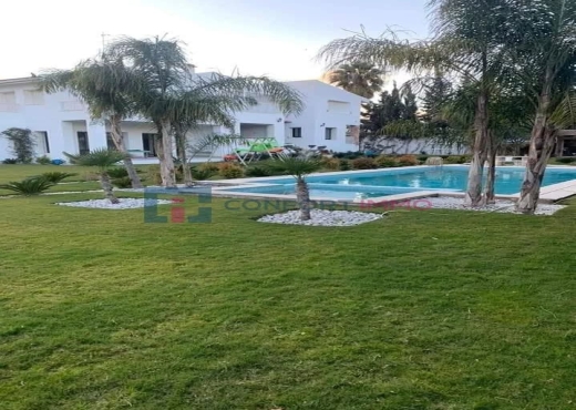Vente Villa de maitre à La Soukra
