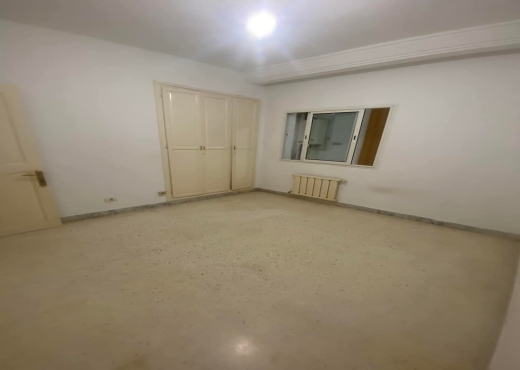 APPARTEMENT s+3 à Menzah 7Bis