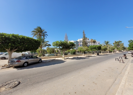 local commercial À Louer à GABES - À louer : local commercial - Immobiliere.tn - Photo 3