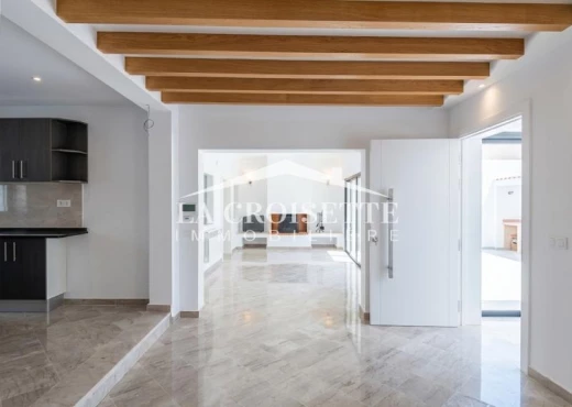 villa À Louer à TUNIS - villa S+2 avec jardin et piscine - Immobiliere.tn