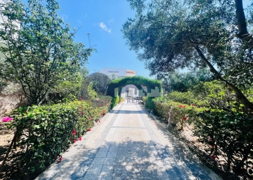 A Vendre Villa spac à Bhar Lazreg