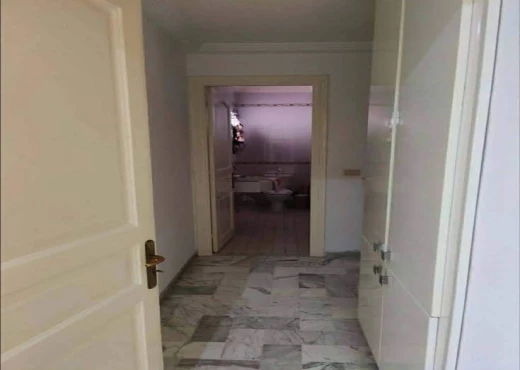 Appartement À Vendre à TUNIS - À VENDRE S+4  MENZAH 7 Bis - Immobiliere.tn - Photo 4