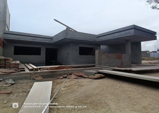 a vendre a la plage elhaouaria clé en main