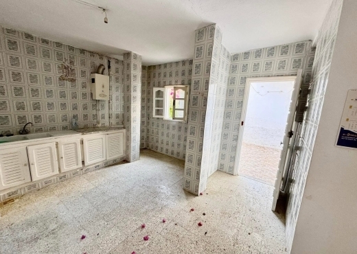 REZ DE CHAUSSÉE VILLA  S+2 A LOUER MENZAH