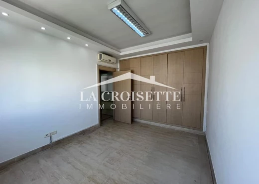 villa À Louer à TUNIS - Villa s3 avec jardin au Lac2 - Immobiliere.tn - Photo 9